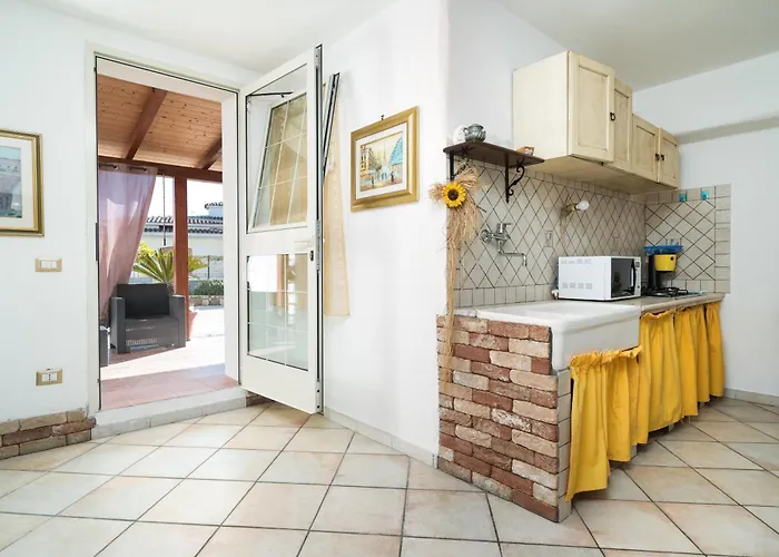 Apartman Le Lantane 2 *